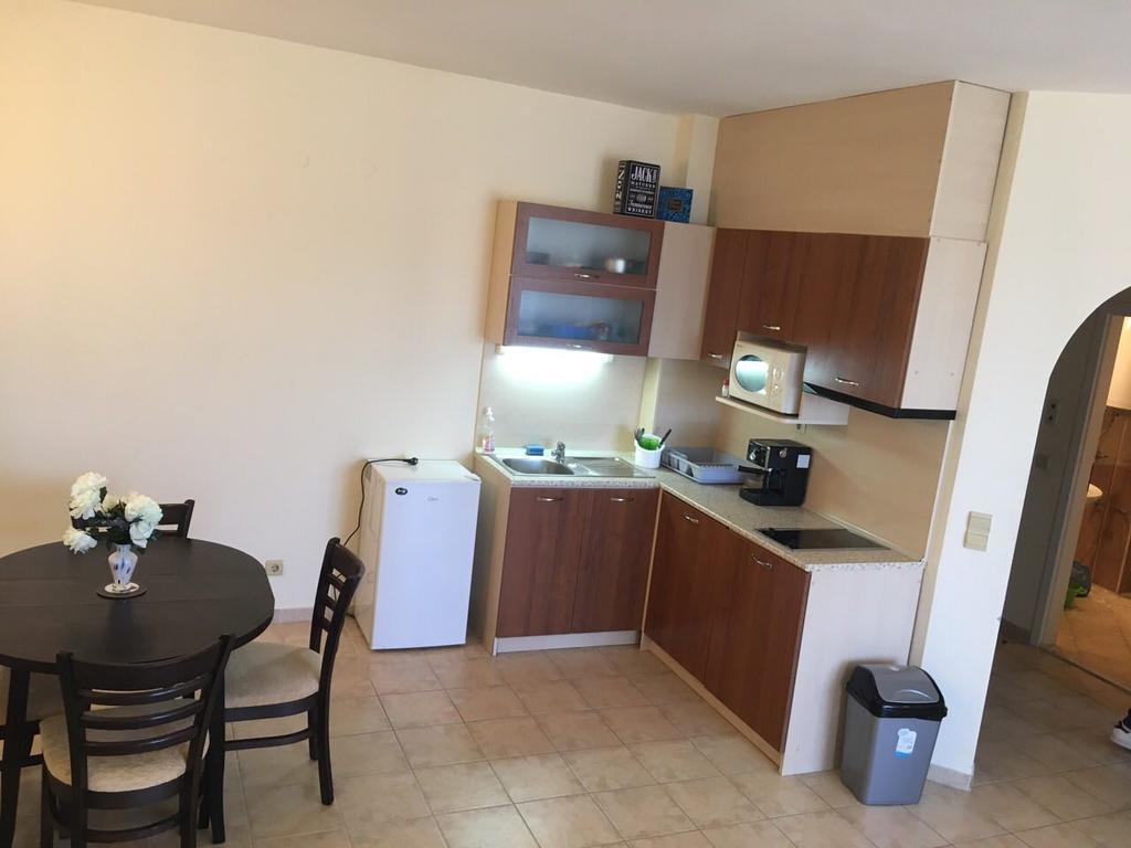 Paradise Green Park Apartment Златни пясъци Екстериор снимка